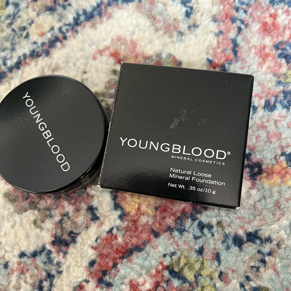 Warm Beige Youngblood natural loose mineral foundation